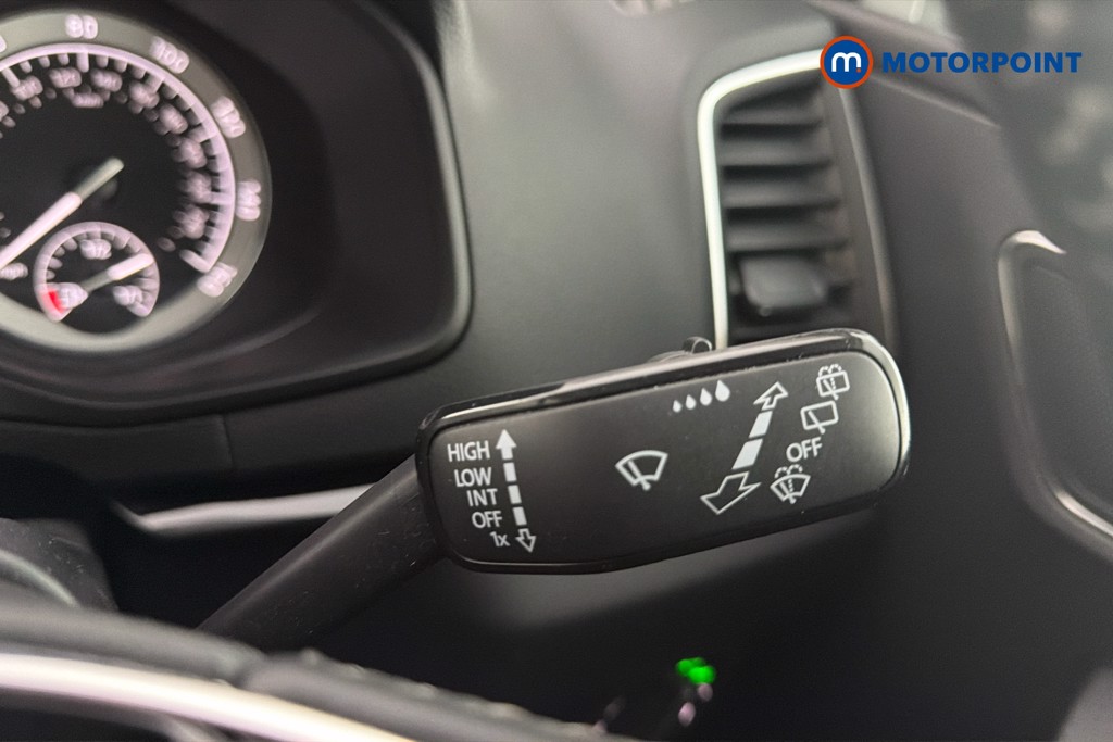 Skoda Karoq Se L Automatic Petrol SUV - Stock Number (1638038) - 7th supplementary image
