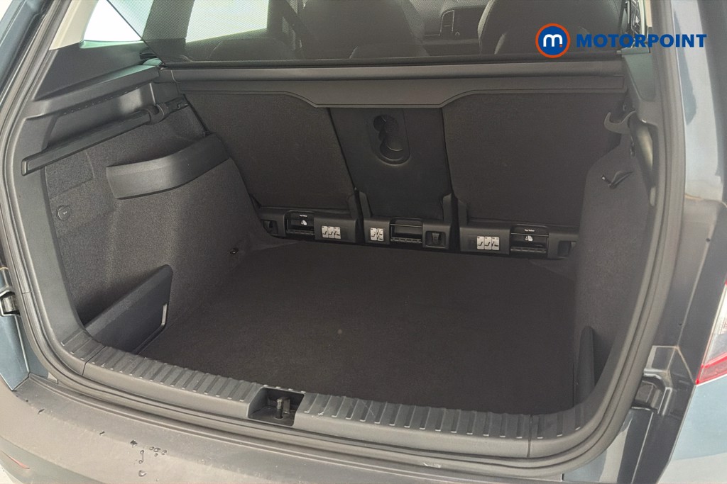 Skoda Karoq Se L Automatic Petrol SUV - Stock Number (1638038) - 33rd supplementary image