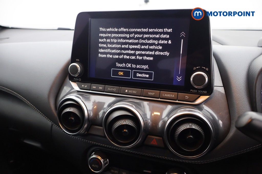 Nissan Juke N-Connecta Automatic Petrol SUV - Stock Number (1638046) - 5th supplementary image