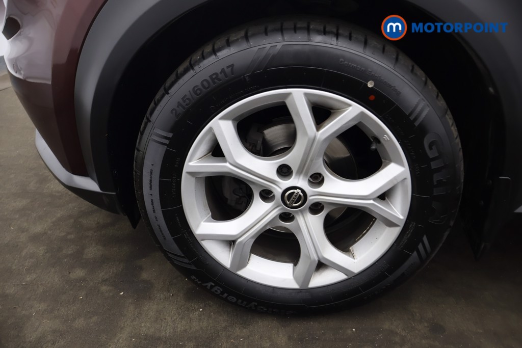 Nissan Juke N-Connecta Automatic Petrol SUV - Stock Number (1638046) - 14th supplementary image