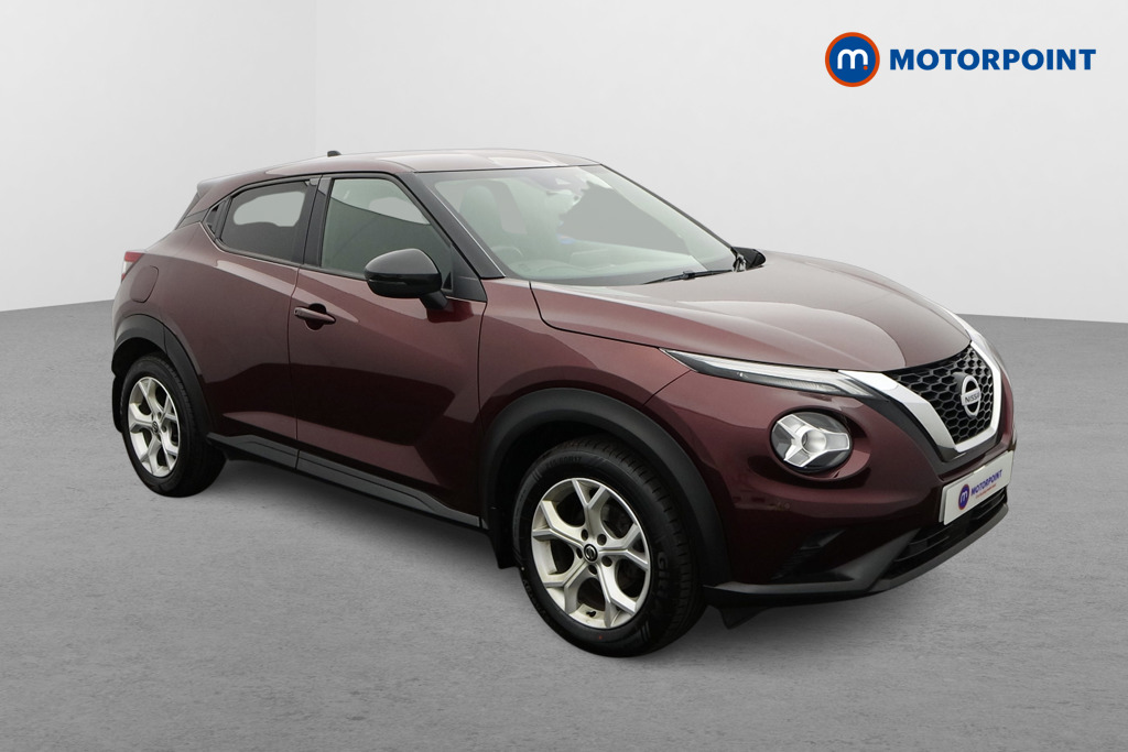 Nissan Juke N-Connecta Automatic Petrol SUV - Stock Number (1638046) - Drivers side front corner