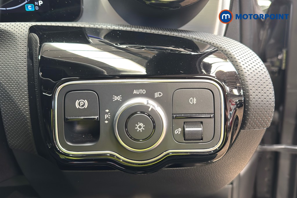 Mercedes-Benz A Class Amg Line Automatic Petrol Hatchback - Stock Number (1638548) - 18th supplementary image