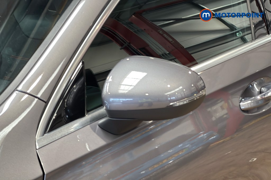 Mercedes-Benz A Class Amg Line Automatic Petrol Hatchback - Stock Number (1638548) - 43rd supplementary image