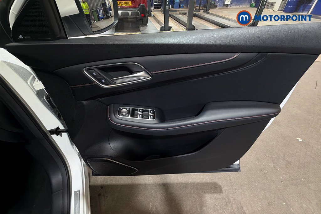 Mg Motor Uk HS SE Manual Petrol SUV - Stock Number (1638655) - 19th supplementary image