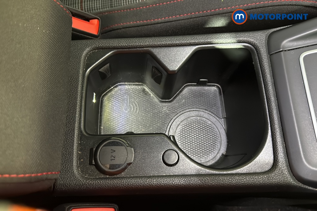 Volkswagen Golf GTI Automatic Petrol Hatchback - Stock Number (1638656) - 16th supplementary image