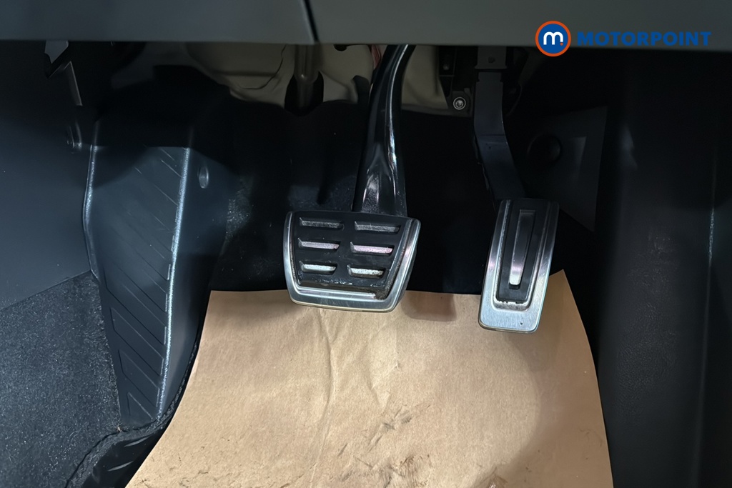 Volkswagen Golf GTI Automatic Petrol Hatchback - Stock Number (1638656) - 24th supplementary image