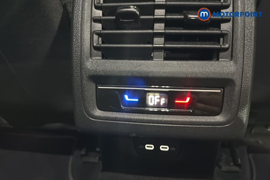 Volkswagen Golf GTI Automatic Petrol Hatchback - Stock Number (1638656) - 28th supplementary image