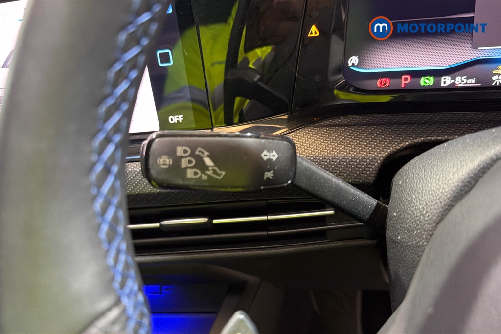 Volkswagen Golf R Automatic Petrol Hatchback - Stock Number (1639093) - 6th supplementary image