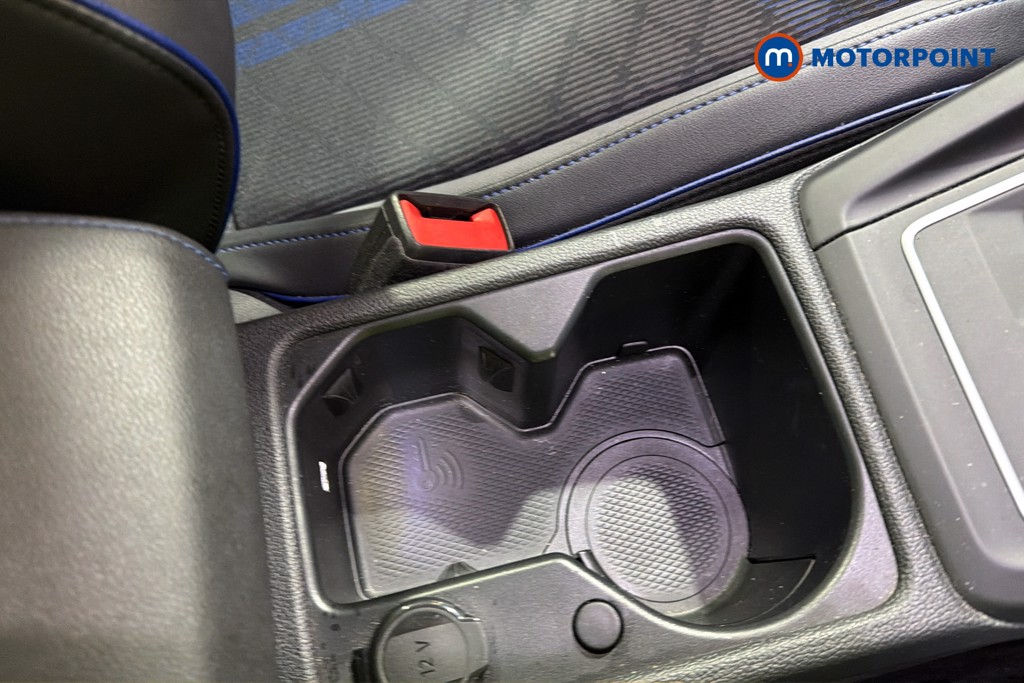 Volkswagen Golf R Automatic Petrol Hatchback - Stock Number (1639093) - 16th supplementary image
