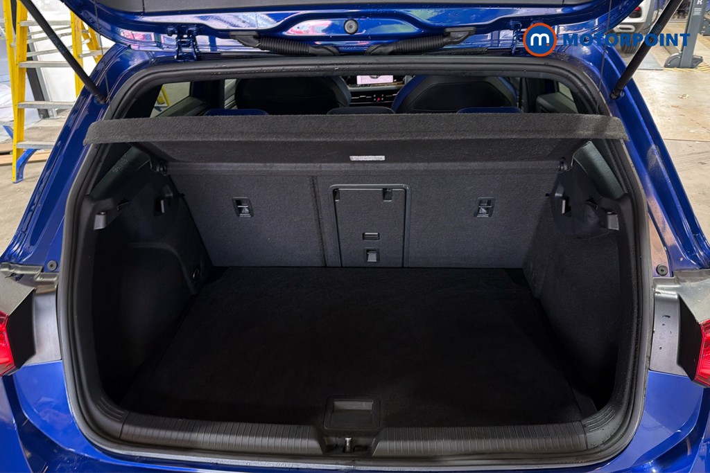 Volkswagen Golf R Automatic Petrol Hatchback - Stock Number (1639093) - 33rd supplementary image