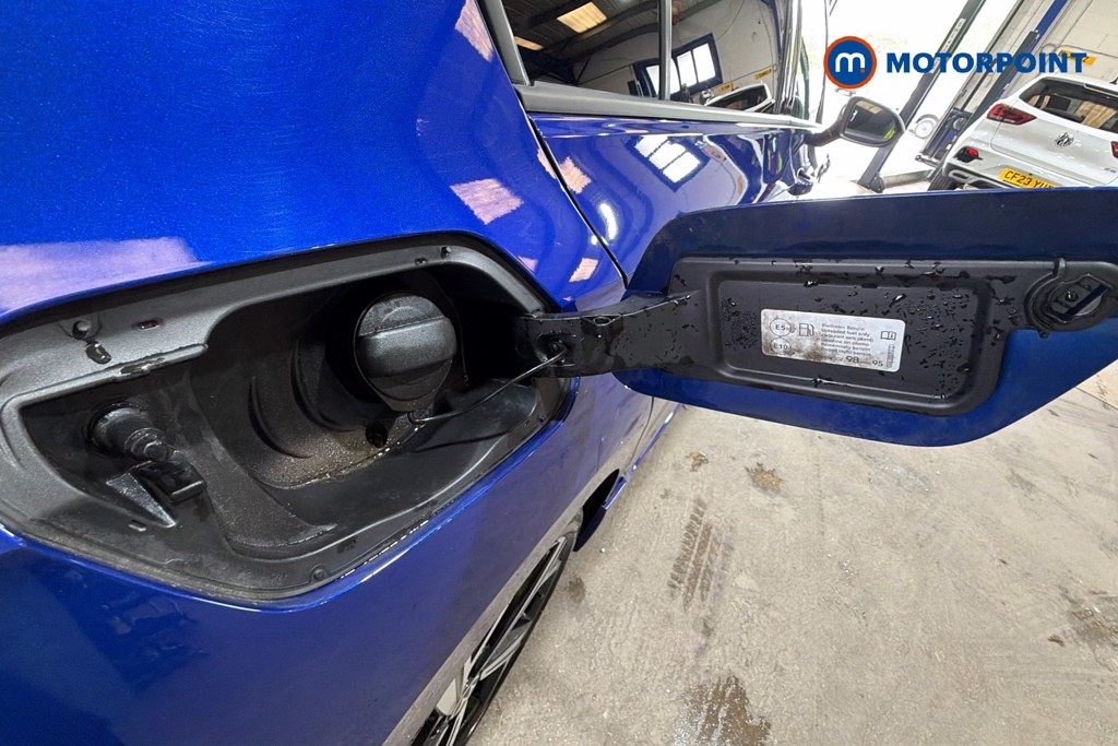 Volkswagen Golf R Automatic Petrol Hatchback - Stock Number (1639093) - 41st supplementary image