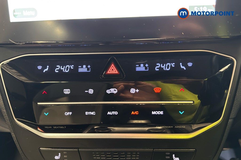 Ssangyong Tivoli Ultimate Manual Petrol SUV - Stock Number (1639200) - 12th supplementary image