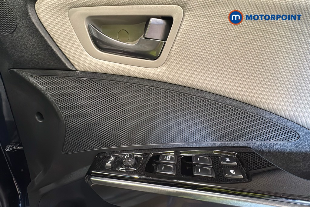 Ssangyong Tivoli Ultimate Manual Petrol SUV - Stock Number (1639200) - 21st supplementary image