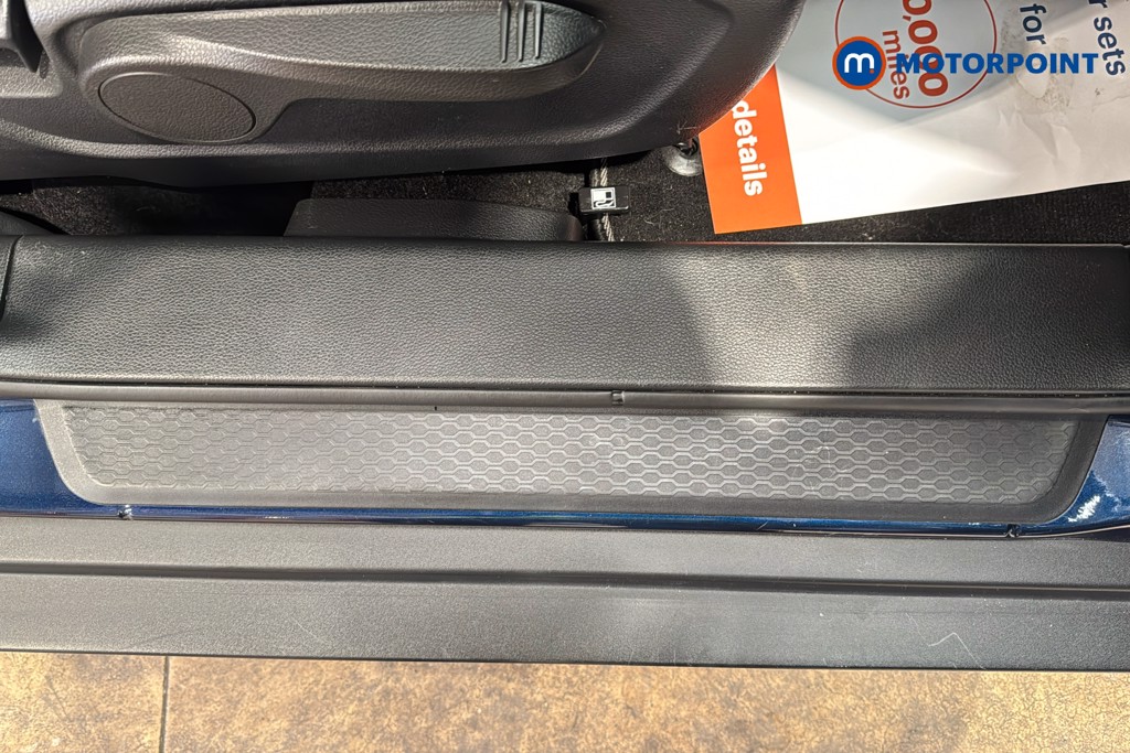 Ssangyong Tivoli Ultimate Manual Petrol SUV - Stock Number (1639200) - 27th supplementary image