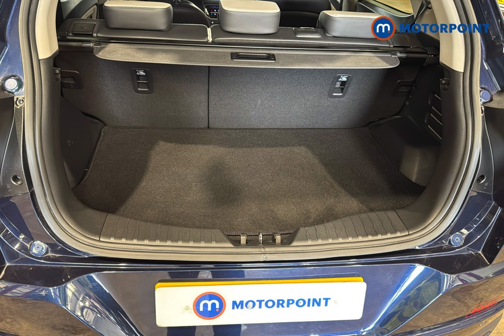 Ssangyong Tivoli Ultimate Manual Petrol SUV - Stock Number (1639200) - 33rd supplementary image