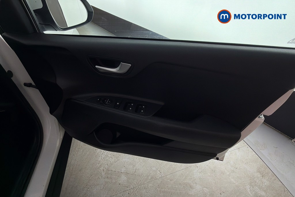 KIA Stonic 2 Manual Petrol SUV - Stock Number (1639278) - 19th supplementary image