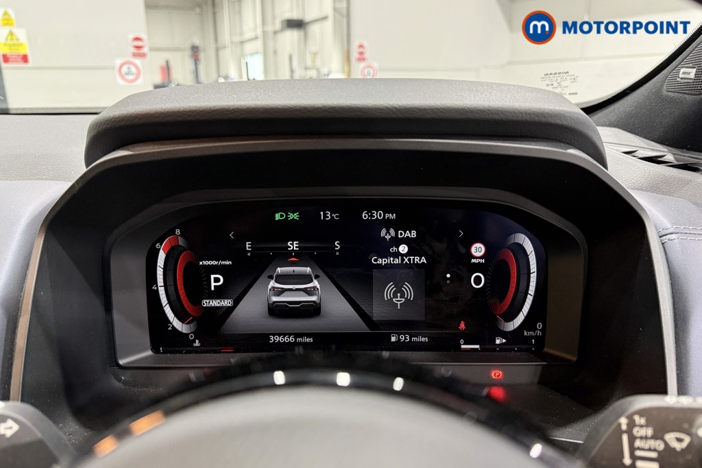Nissan Qashqai Tekna Automatic Petrol SUV - Stock Number (1639573) - 3rd supplementary image