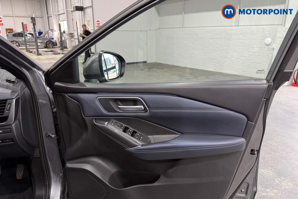 Nissan Qashqai Tekna Automatic Petrol SUV - Stock Number (1639573) - 14th supplementary image