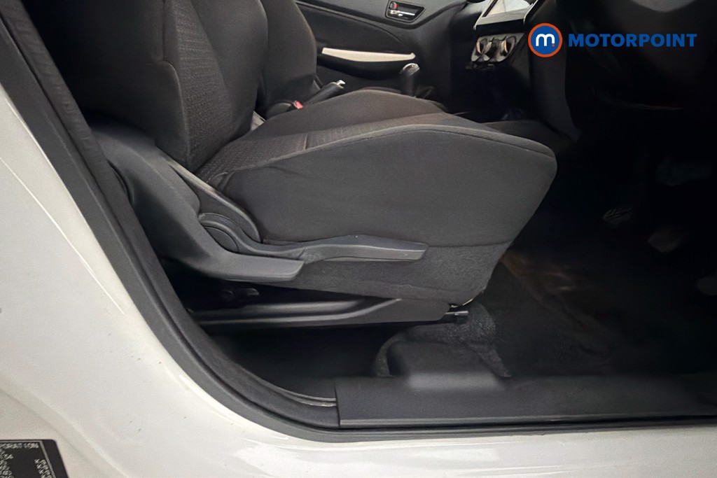 Suzuki Swift Sz-T Manual Petrol Hatchback - Stock Number (1639718) - 25th supplementary image
