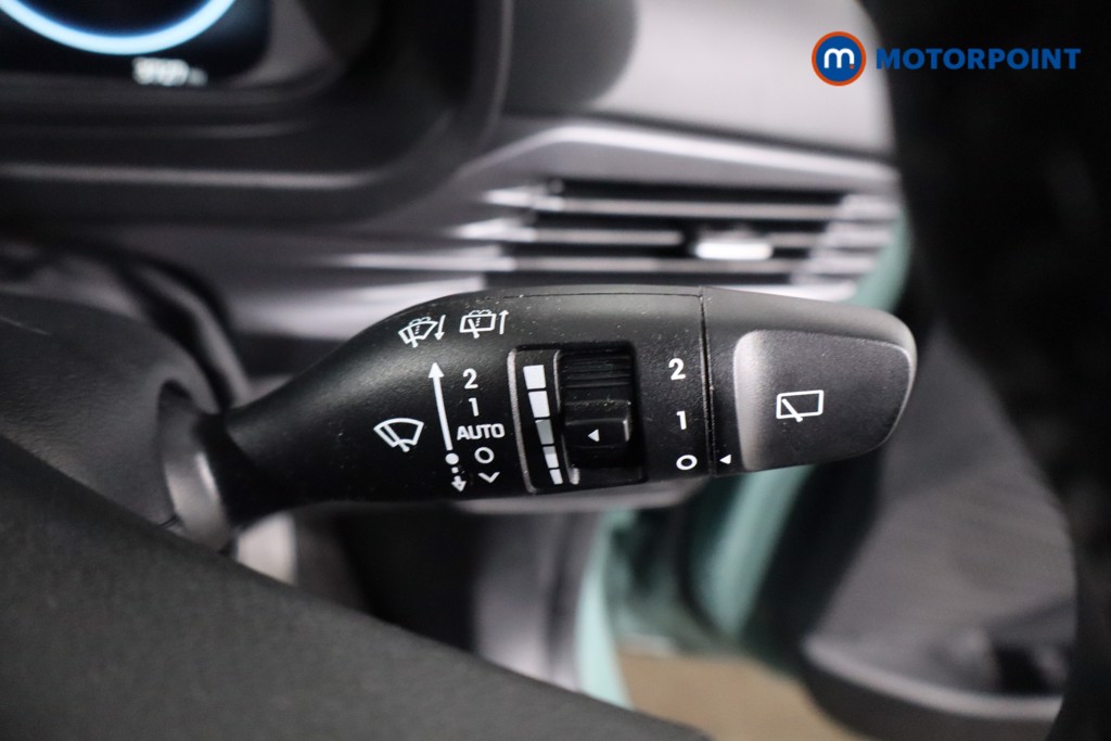 Hyundai I20 Premium Automatic Petrol Hatchback - Stock Number (1639997) - 12th supplementary image