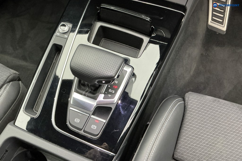 Audi Q5 Black Edition Automatic Diesel SUV - Stock Number (1640222) - 14th supplementary image