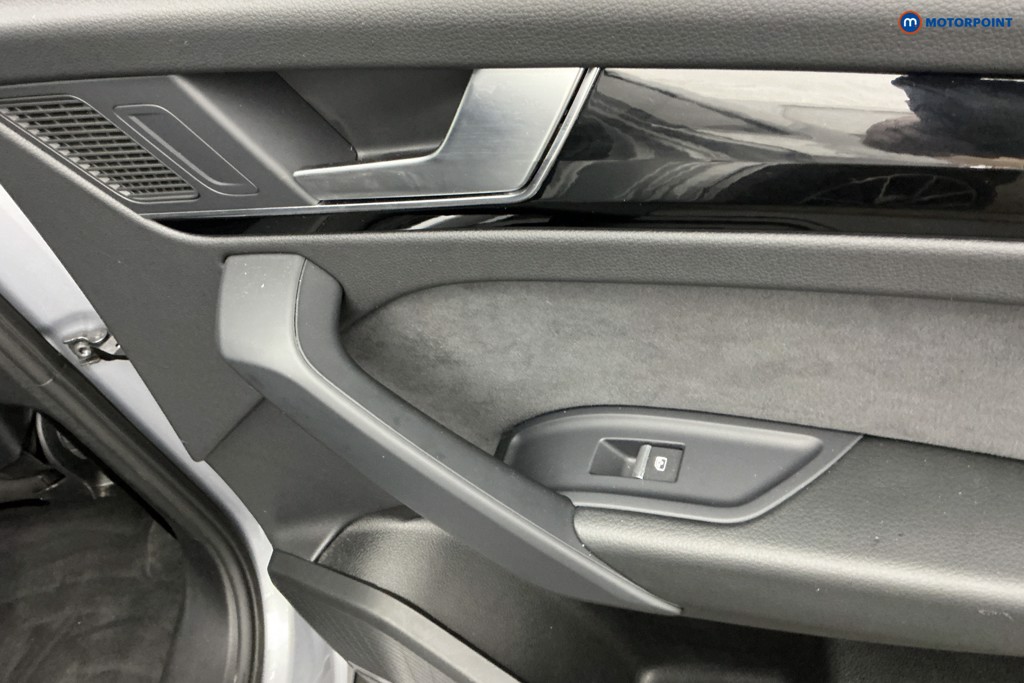 Audi Q5 Black Edition Automatic Diesel SUV - Stock Number (1640222) - 26th supplementary image