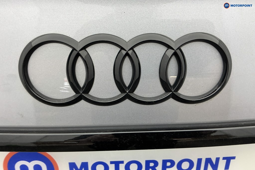 Audi Q5 Black Edition Automatic Diesel SUV - Stock Number (1640222) - 33rd supplementary image