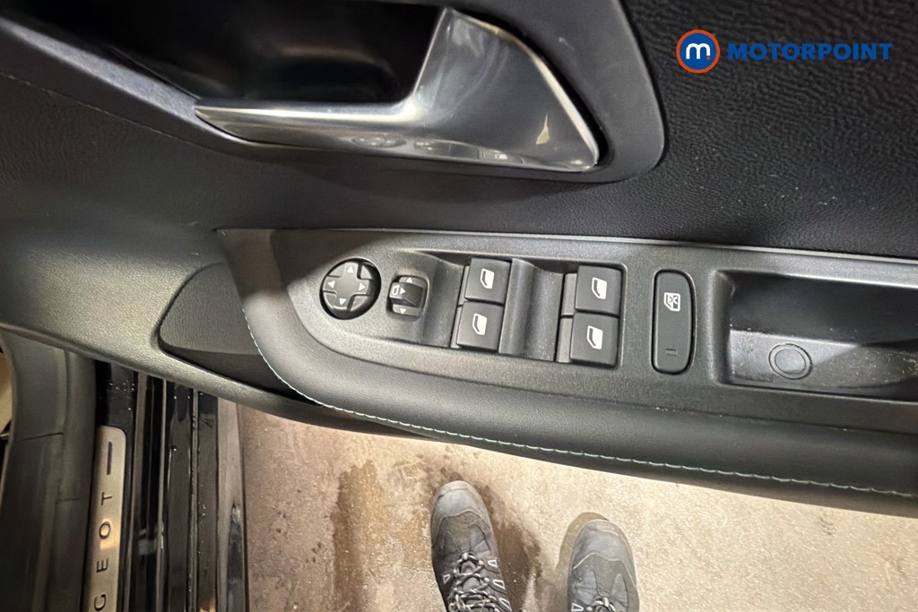 Peugeot 208 Allure Premium -Plus Automatic Petrol Hatchback - Stock Number (1640268) - 20th supplementary image