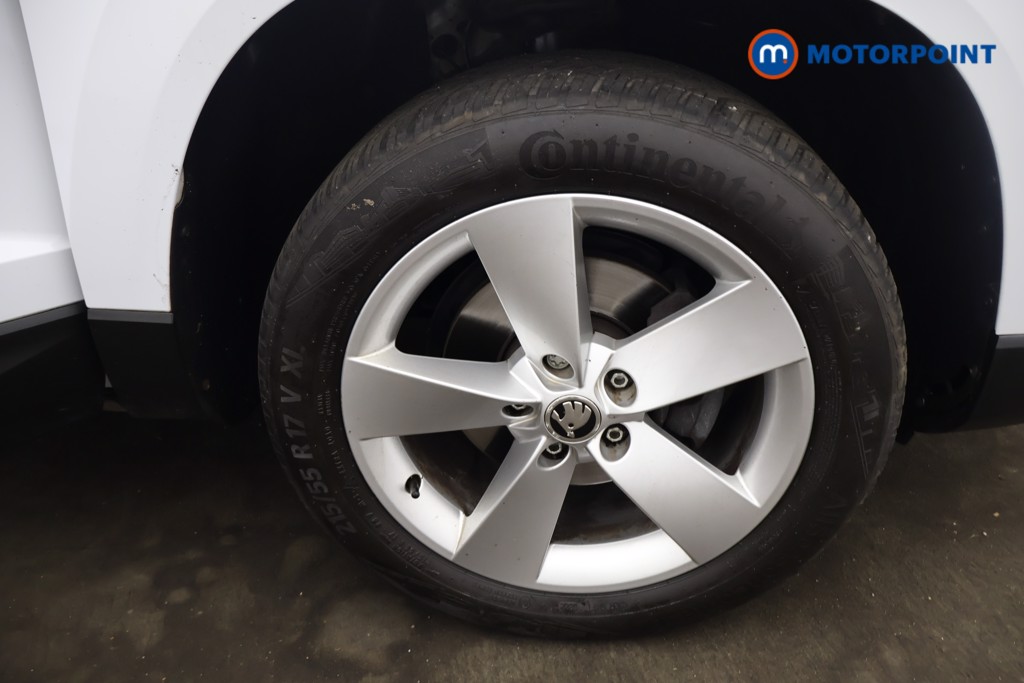 Skoda Karoq SE Manual Petrol SUV - Stock Number (1640417) - 12th supplementary image