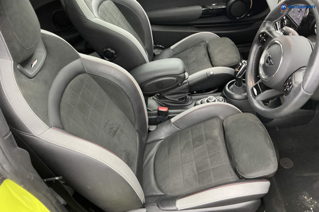 Mini Hatchback Cooper Sport Automatic Petrol Hatchback - Stock Number (1640625) - 5th supplementary image