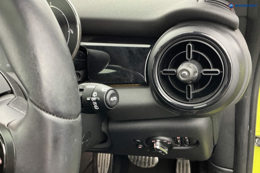 Mini Hatchback Cooper Sport Automatic Petrol Hatchback - Stock Number (1640625) - 20th supplementary image