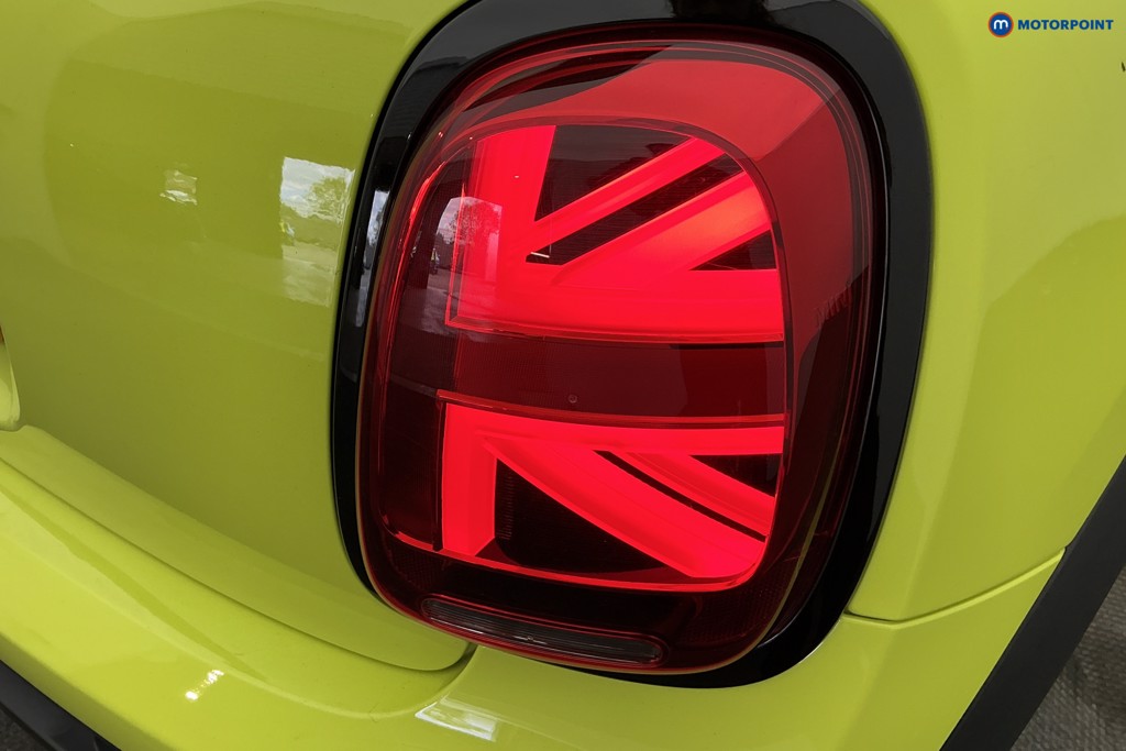 Mini Hatchback Cooper Sport Automatic Petrol Hatchback - Stock Number (1640625) - 26th supplementary image