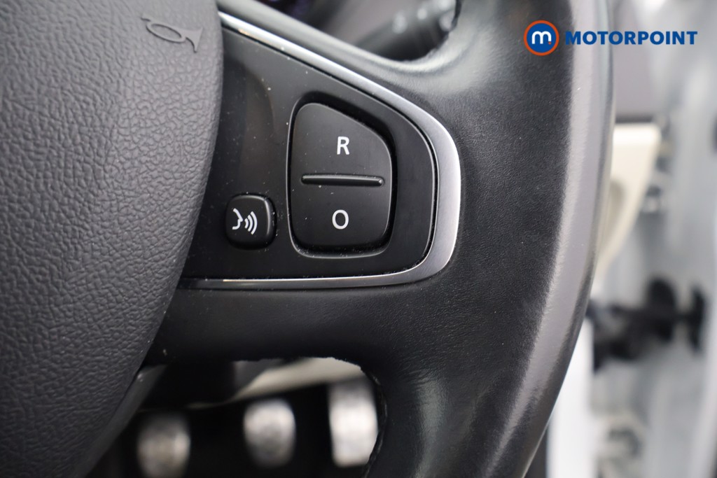 Renault Captur Gt Line Manual Petrol SUV - Stock Number (1640701) - 4th supplementary image