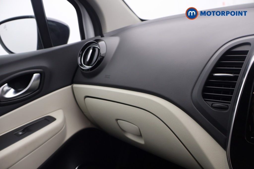 Renault Captur Gt Line Manual Petrol SUV - Stock Number (1640701) - 7th supplementary image