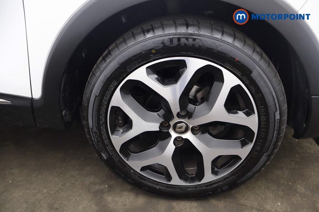Renault Captur Gt Line Manual Petrol SUV - Stock Number (1640701) - 13th supplementary image