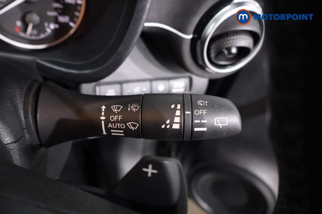 Nissan Juke Tekna-Plus Automatic Petrol SUV - Stock Number (1640785) - 15th supplementary image