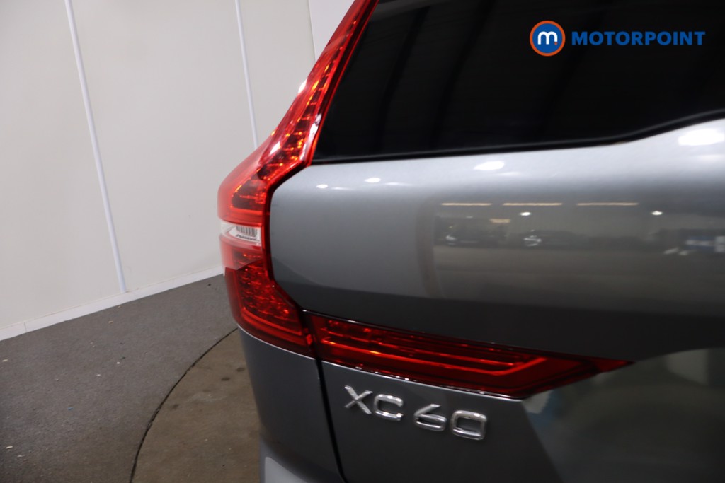 Volvo Xc60 R Design Automatic Diesel SUV - Stock Number (1640806) - 34th supplementary image