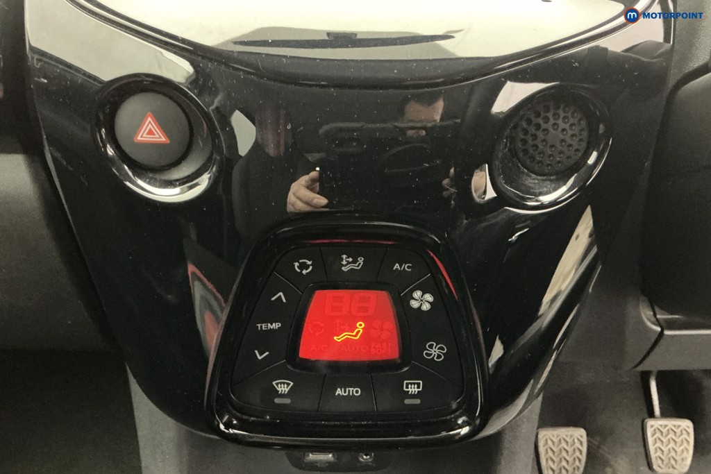 Peugeot 108 Collection Manual Petrol Hatchback - Stock Number (1641032) - 14th supplementary image