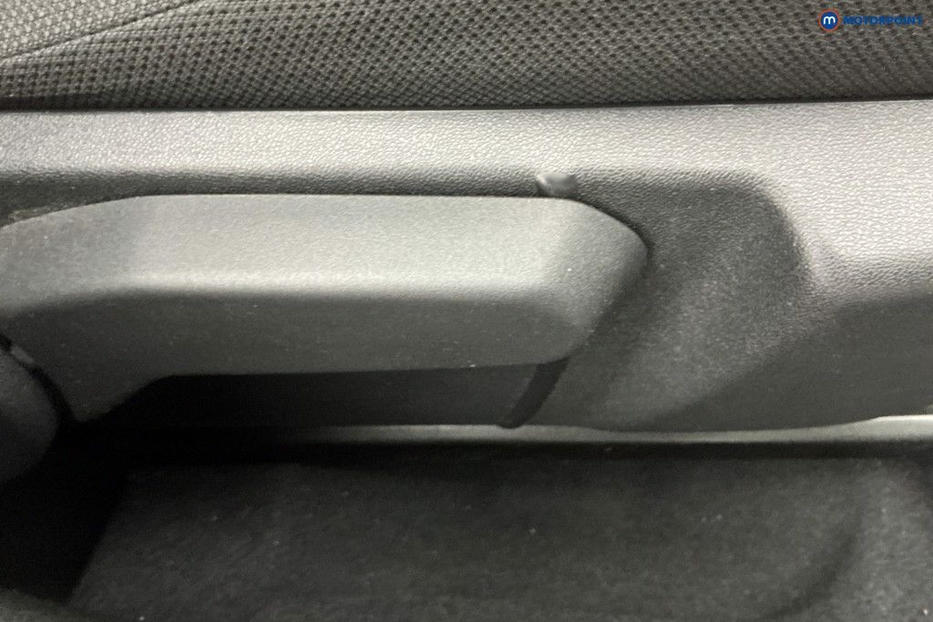 Peugeot 108 Collection Manual Petrol Hatchback - Stock Number (1641032) - 20th supplementary image