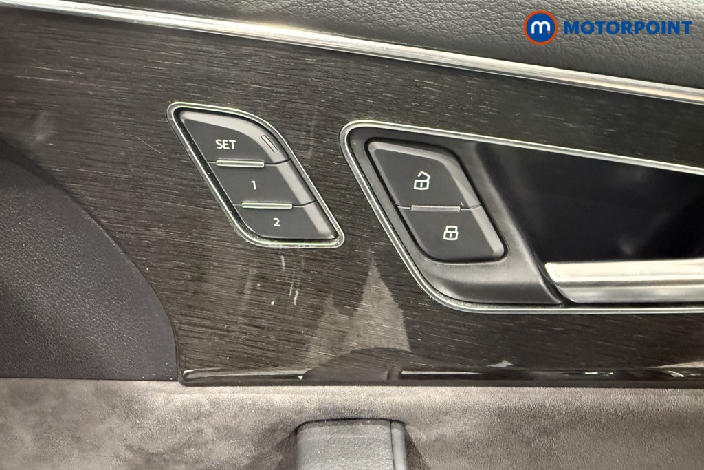 Audi Q8 Black Edition Automatic Petrol SUV - Stock Number (1641044) - 19th supplementary image