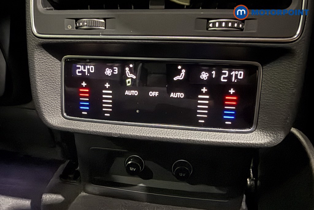 Audi Q8 Black Edition Automatic Petrol SUV - Stock Number (1641044) - 27th supplementary image