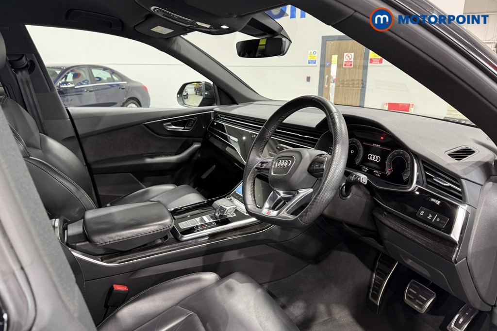 Audi Q8 Black Edition Automatic Petrol SUV - Stock Number (1641044) - 1st supplementary image