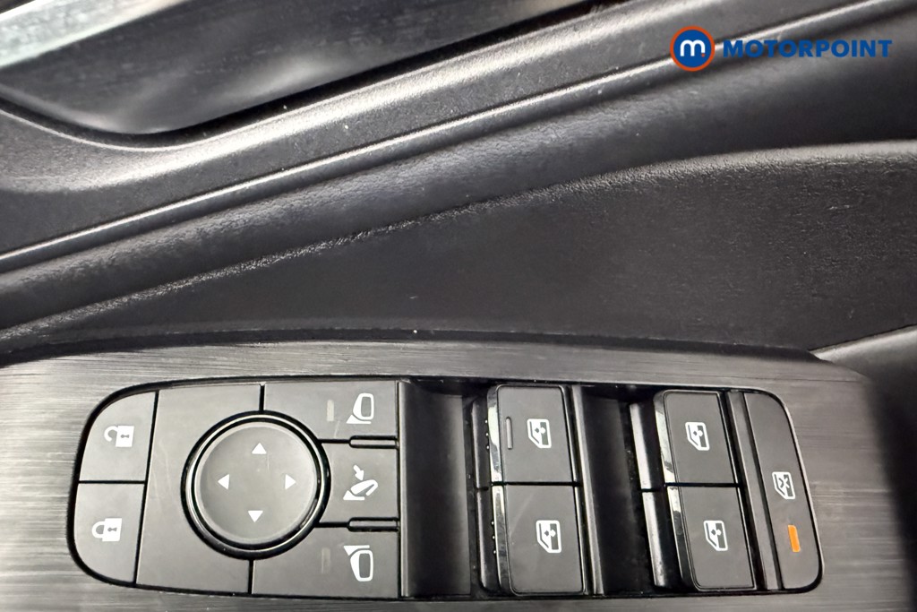 Nissan Qashqai Acenta Premium Manual Petrol SUV - Stock Number (1641476) - 18th supplementary image