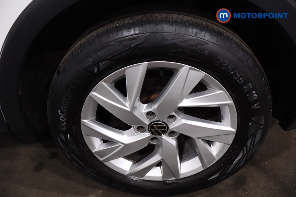 Volkswagen Tiguan Life Manual Petrol SUV - Stock Number (1641692) - 11th supplementary image