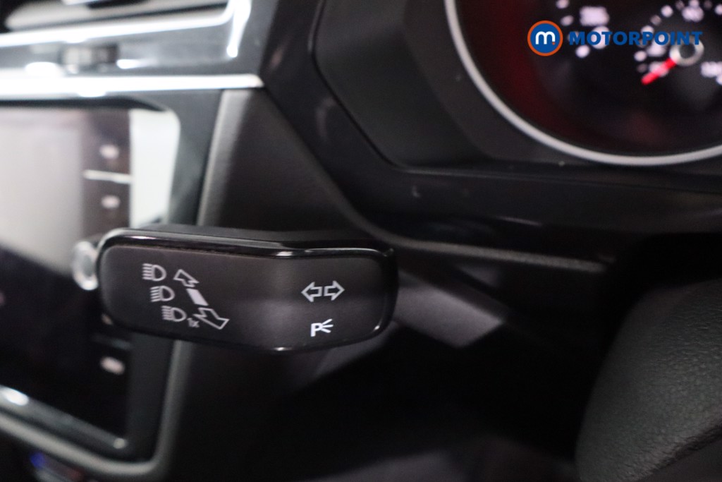 Volkswagen Tiguan Life Manual Petrol SUV - Stock Number (1641692) - 14th supplementary image