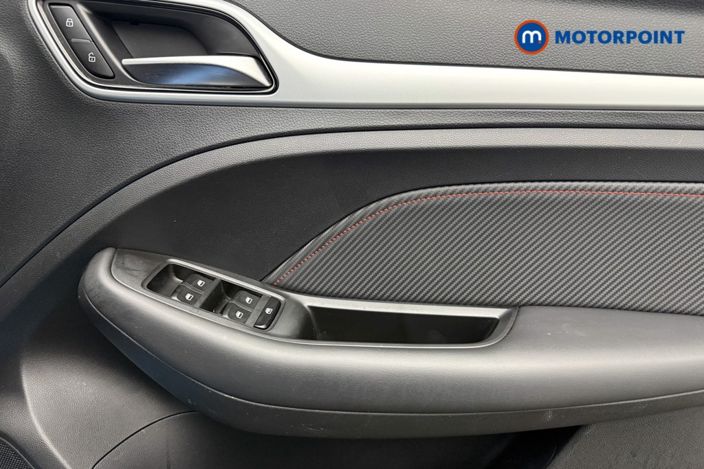 Mg Motor Uk ZS Exclusive Manual Petrol SUV - Stock Number (1641697) - 20th supplementary image