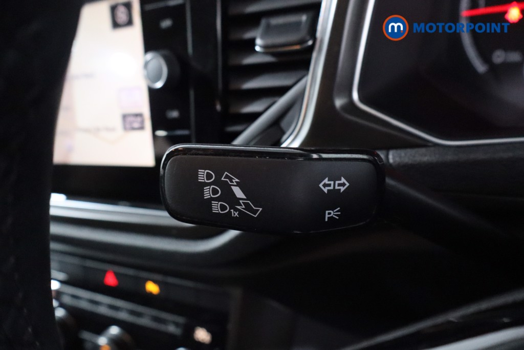 Volkswagen T-Roc SE Manual Diesel SUV - Stock Number (1641860) - 14th supplementary image