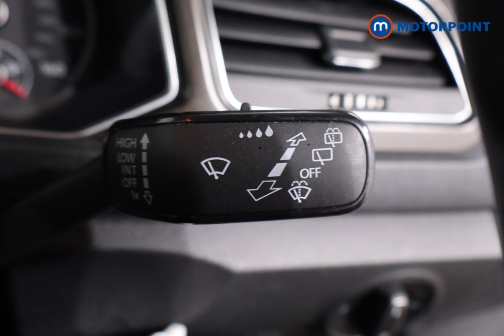 Volkswagen T-Roc SE Manual Diesel SUV - Stock Number (1641860) - 15th supplementary image