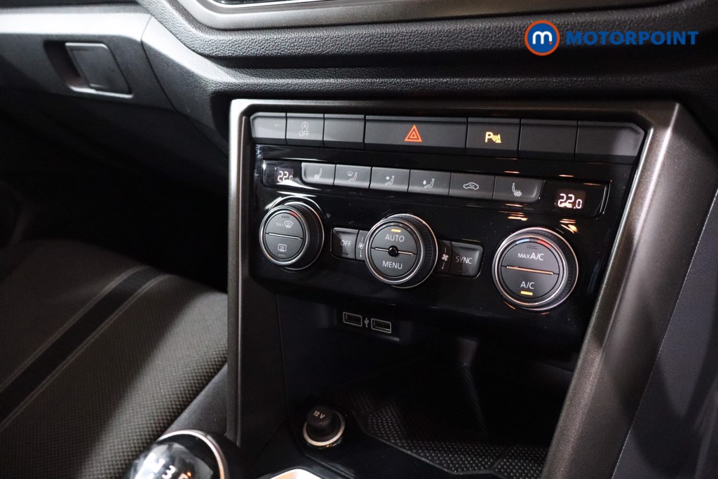 Volkswagen T-Roc SE Manual Diesel SUV - Stock Number (1641860) - 19th supplementary image