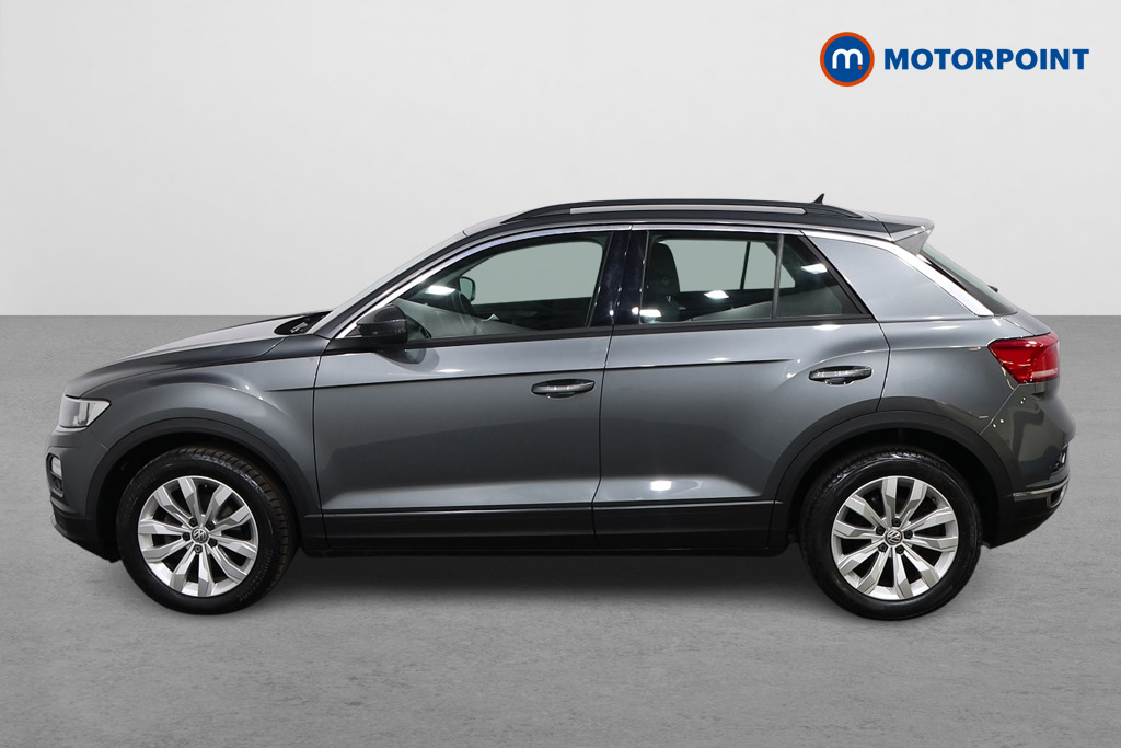 Volkswagen T-Roc SE Manual Diesel SUV - Stock Number (1641860) - Passenger side